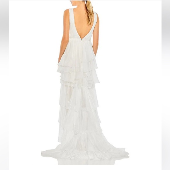 Mac Duggal White High-Low V-Neck Gown - Picture 3 of 3